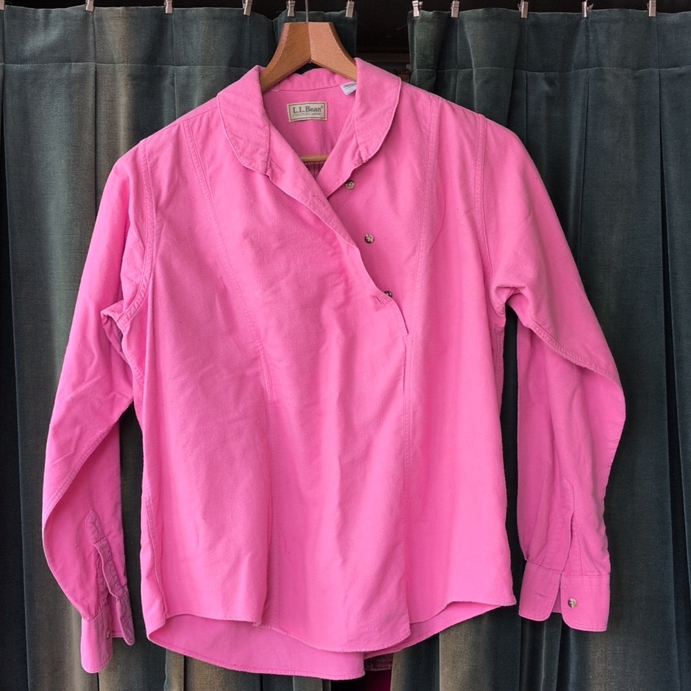 L.L. Bean Vintage Chamois Peter Pan Collar Asymmetrical Top